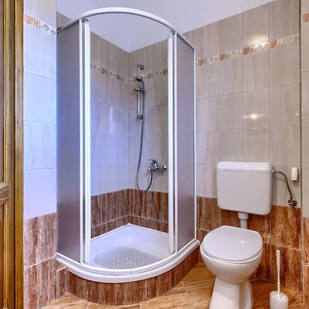 Narcis By Interhome * パジン